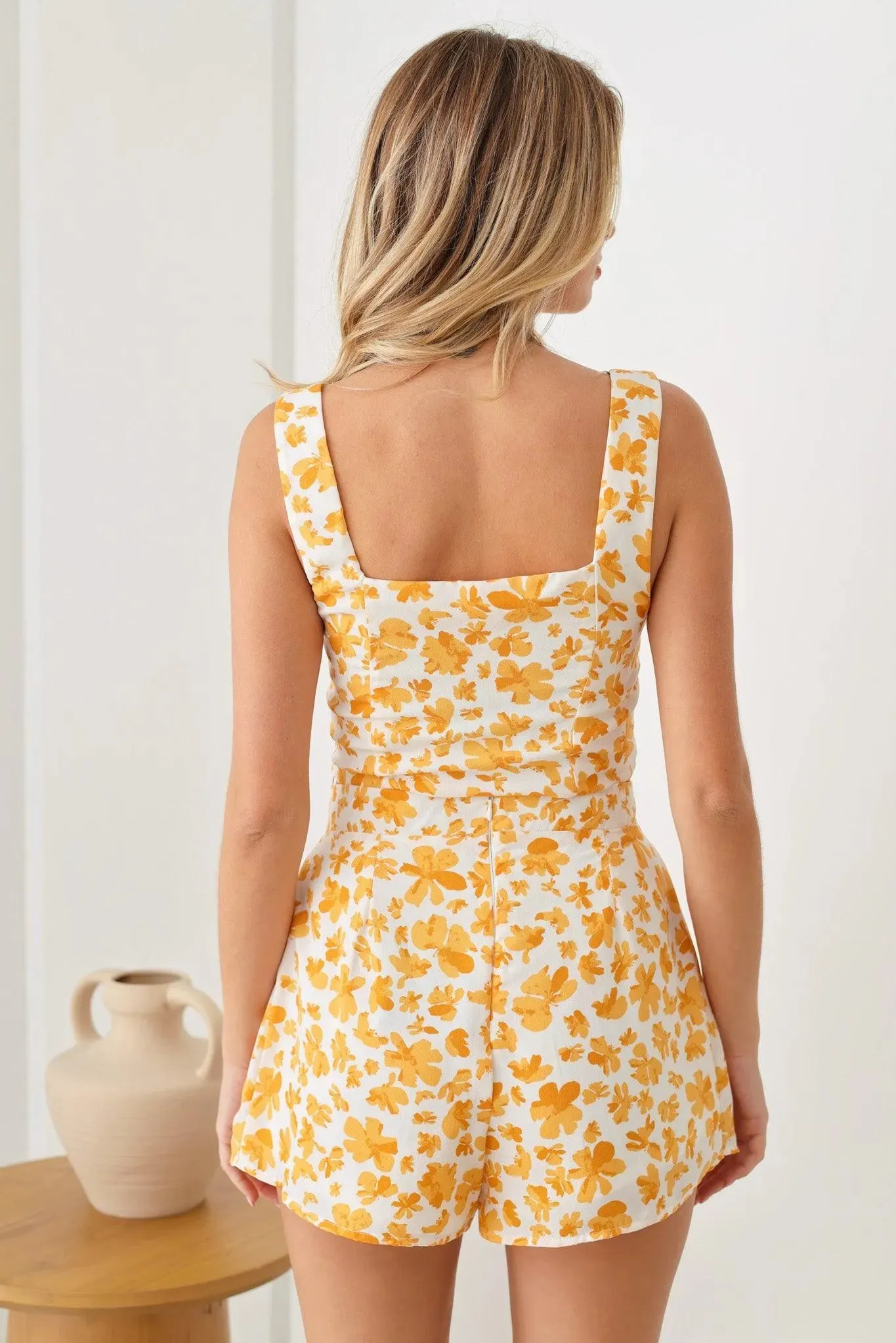 Boho Style Floral Side Zipper Crop Top & High Waist Front Belt Back Zipper Shorts Set