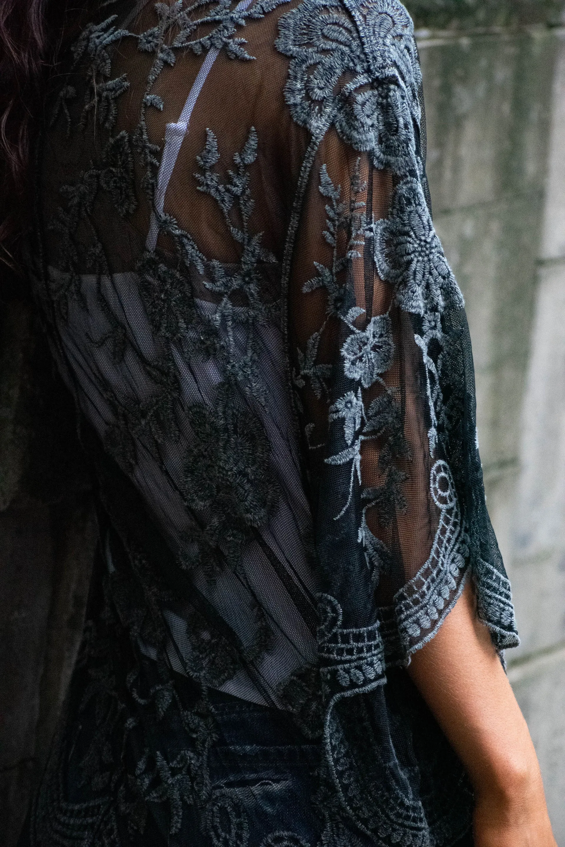 Celeste Stone Washed Lace Kimono Duster - Black