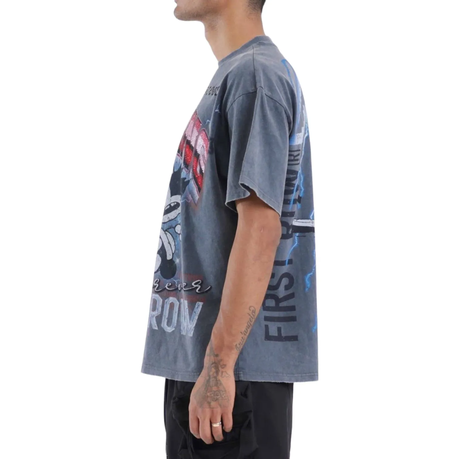 FIRST ROW: Nothing Lasts Forever SS Tee FRT3118