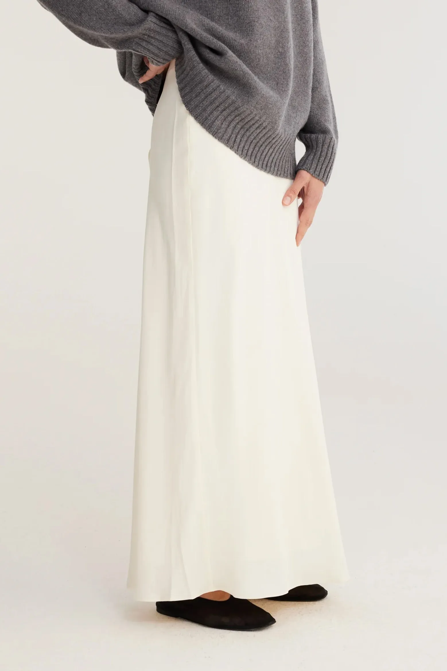 LONG SATIN SKIRT