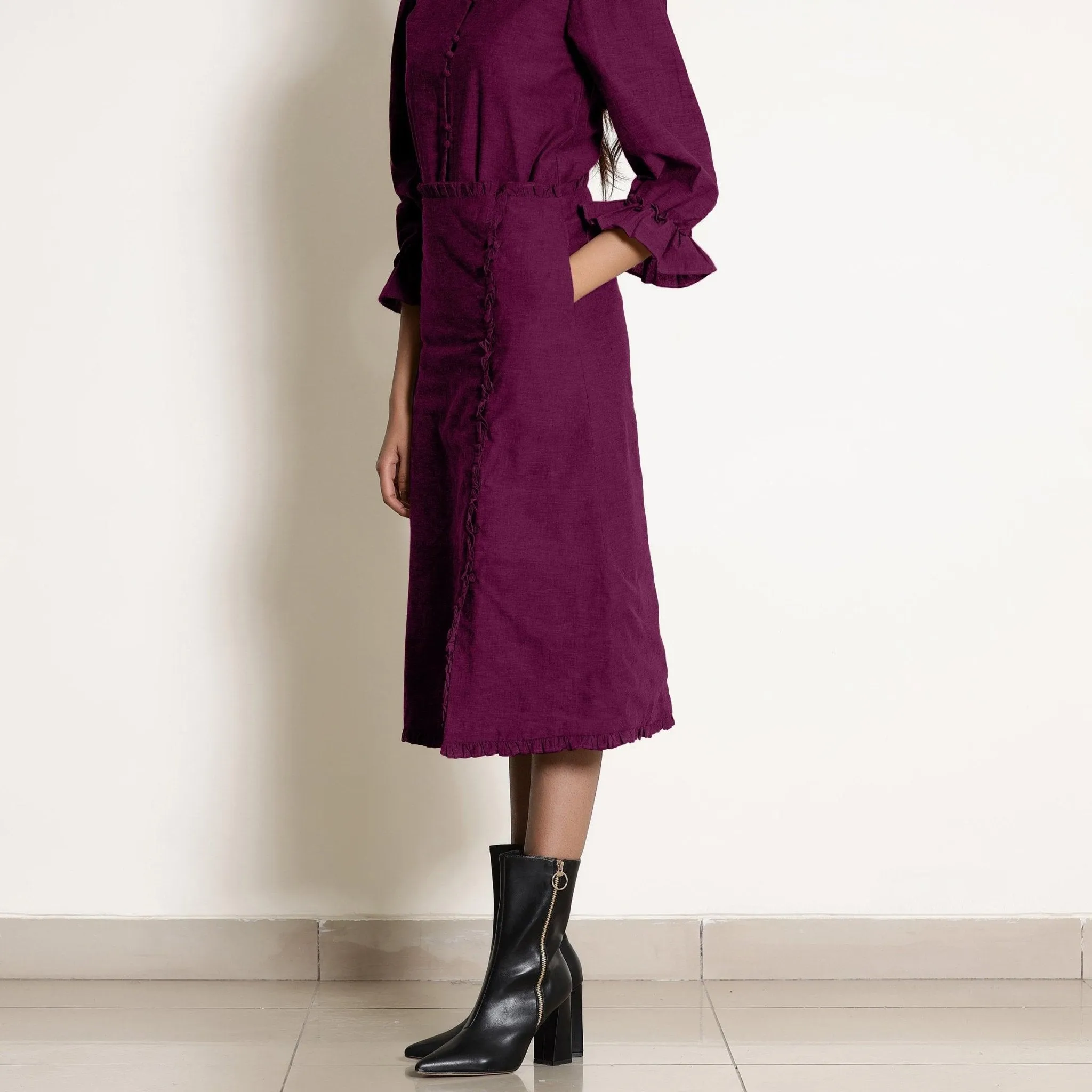Mulberry Warm Cotton Frilled Mid-Rise Midi Skirt