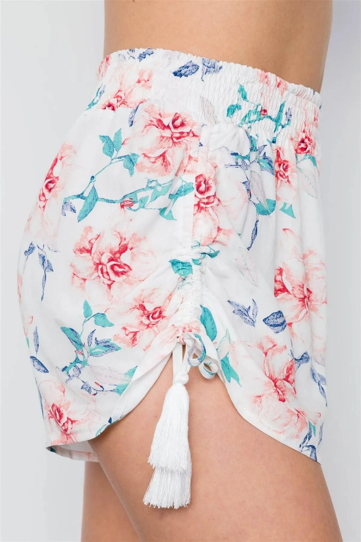 Off White Floral Print Mid Rise Tassel Short / 2-2-2